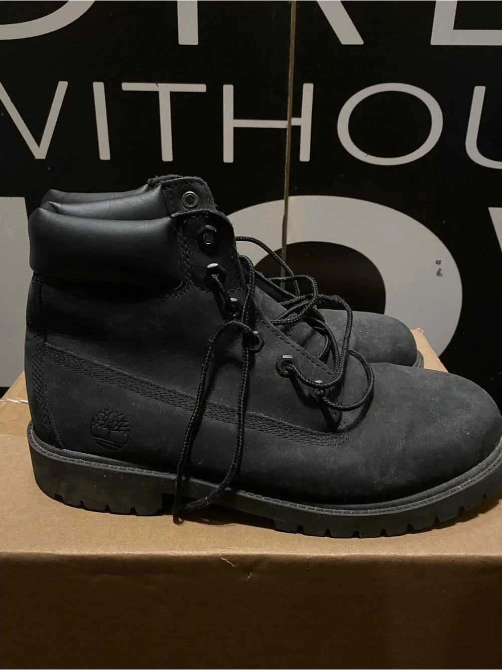 Timberland Black Kids Lace-Up Boots with Tan Lining